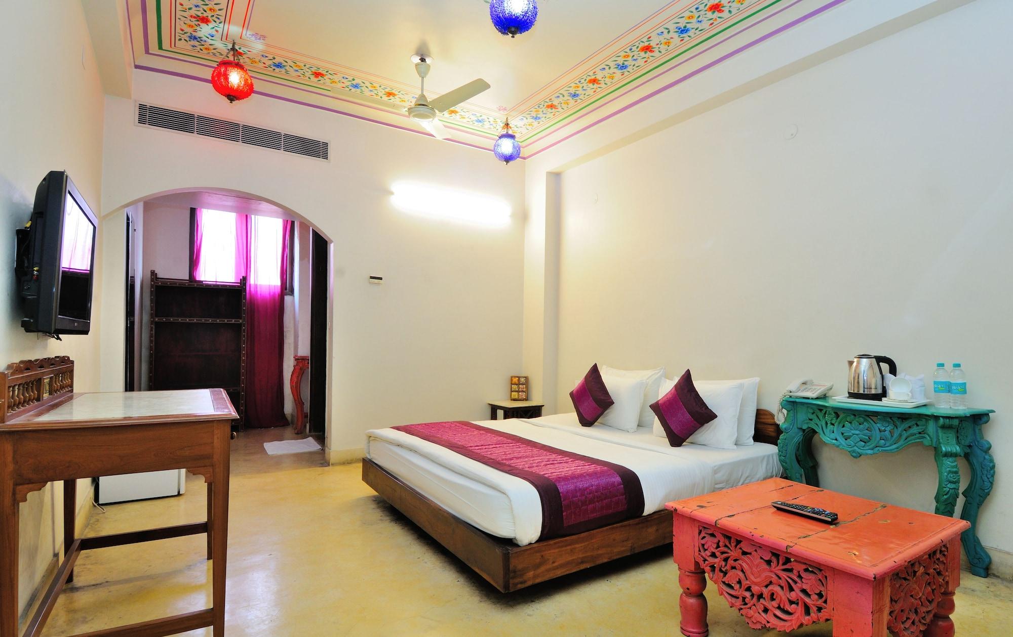 Staybook-Jyoti Mahal A Heritage Hotel New Delhi Buitenkant foto