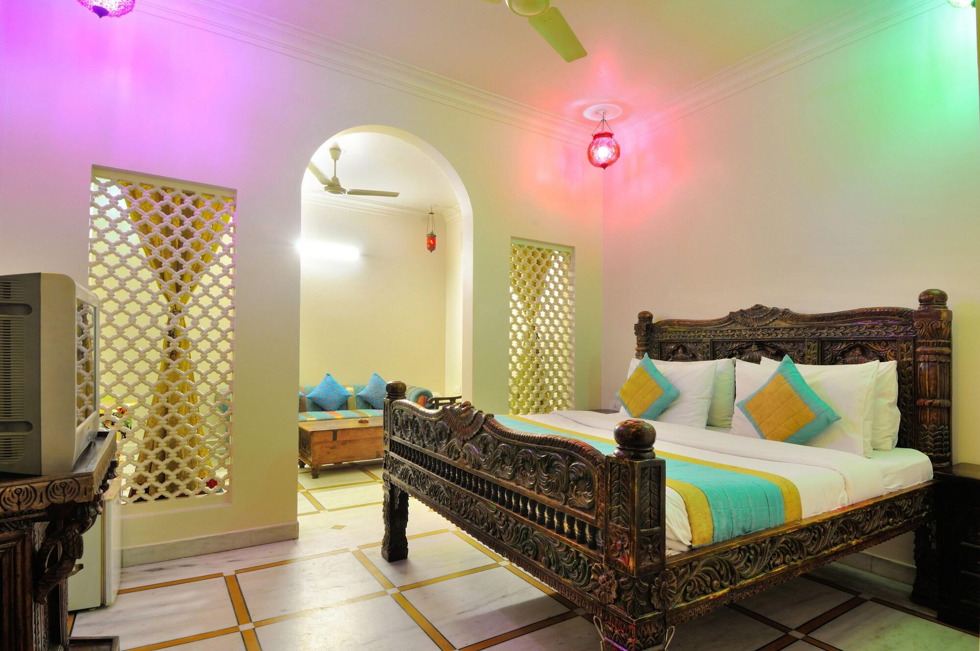 Staybook-Jyoti Mahal A Heritage Hotel New Delhi Buitenkant foto