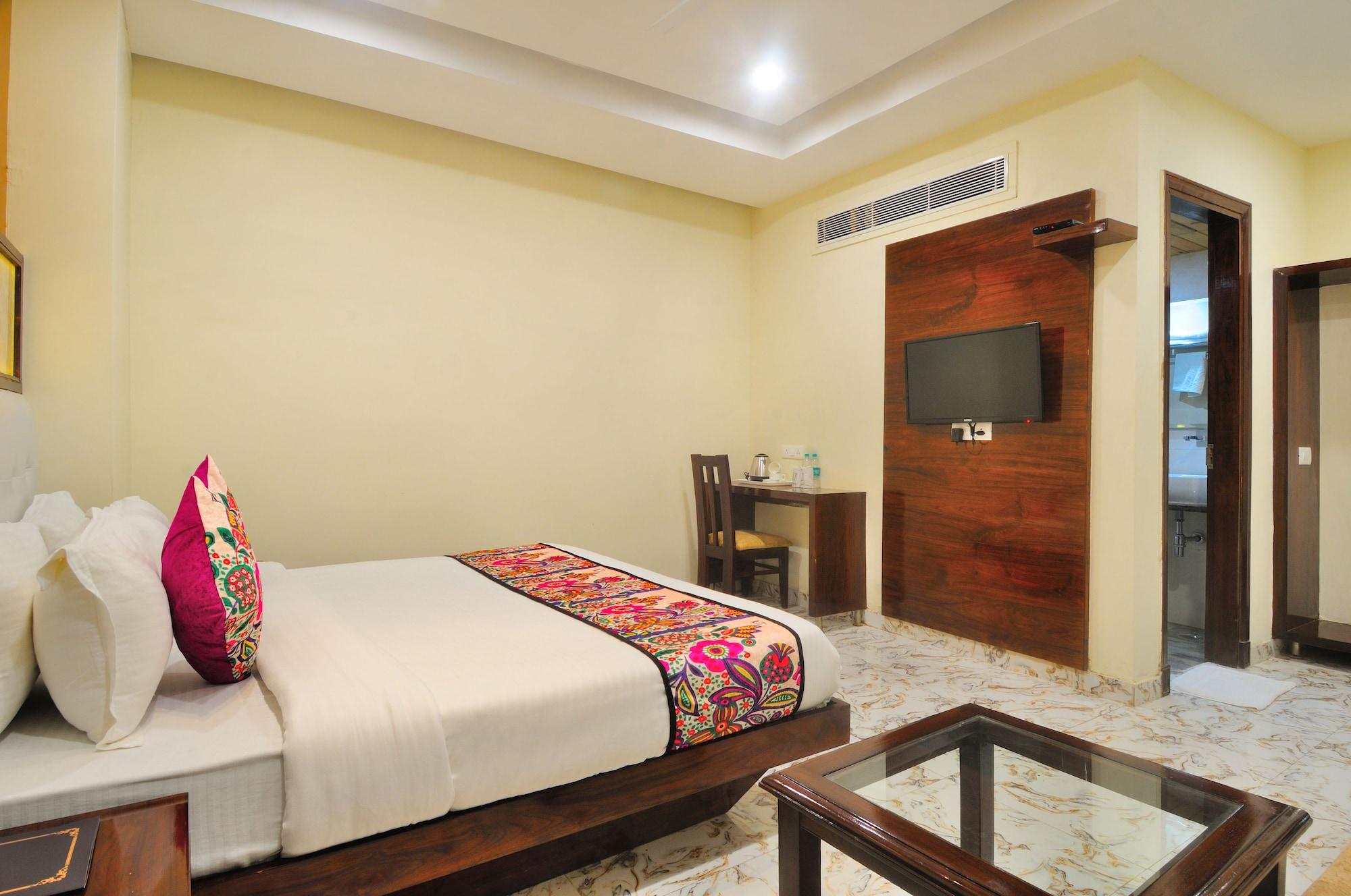 Staybook-Jyoti Mahal A Heritage Hotel New Delhi Buitenkant foto