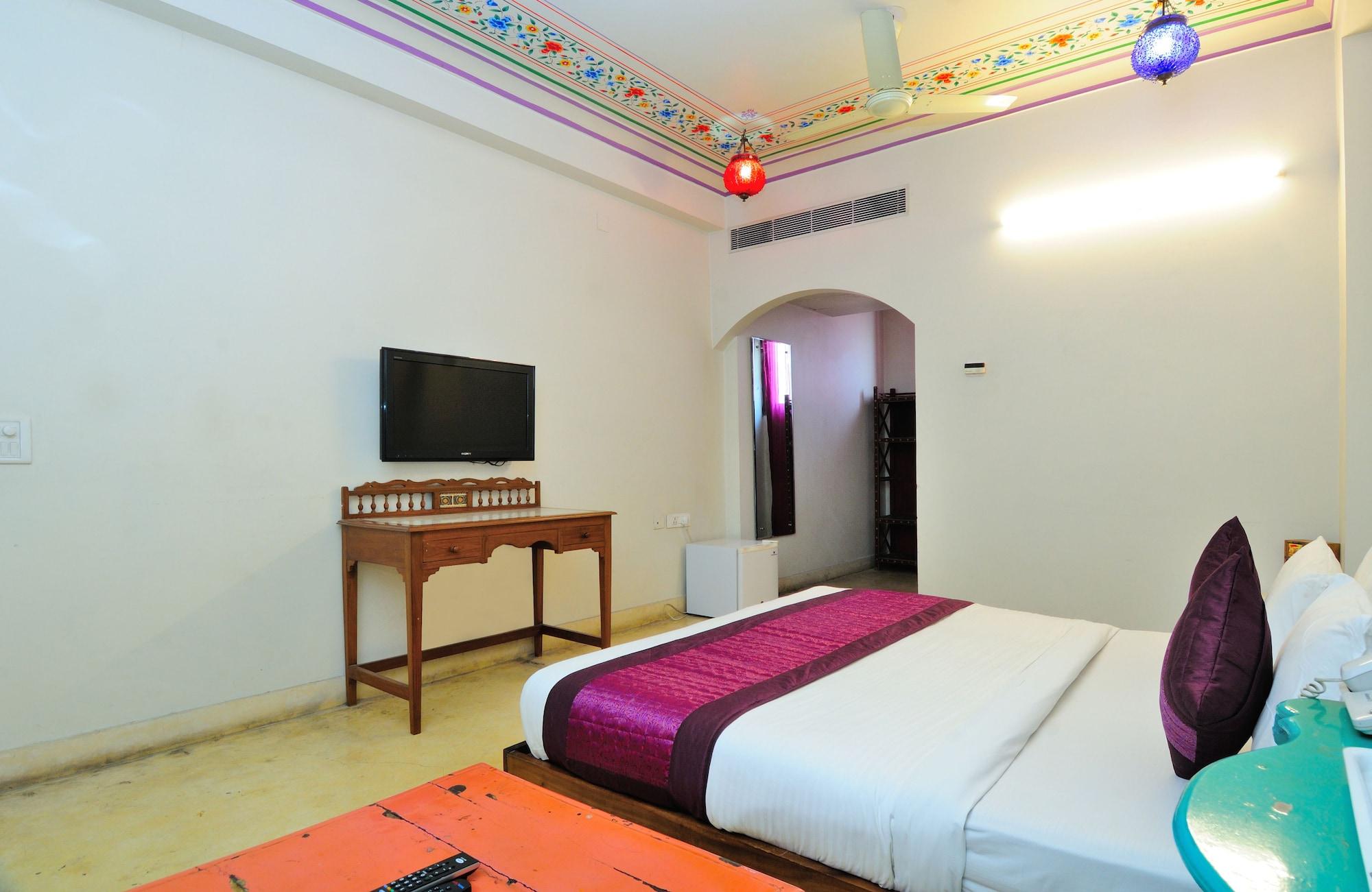 Staybook-Jyoti Mahal A Heritage Hotel New Delhi Buitenkant foto