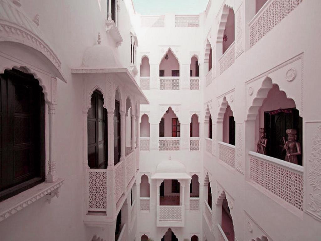 Staybook-Jyoti Mahal A Heritage Hotel New Delhi Buitenkant foto